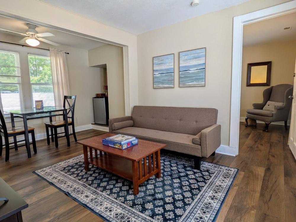 Deluxe Double Room interior
